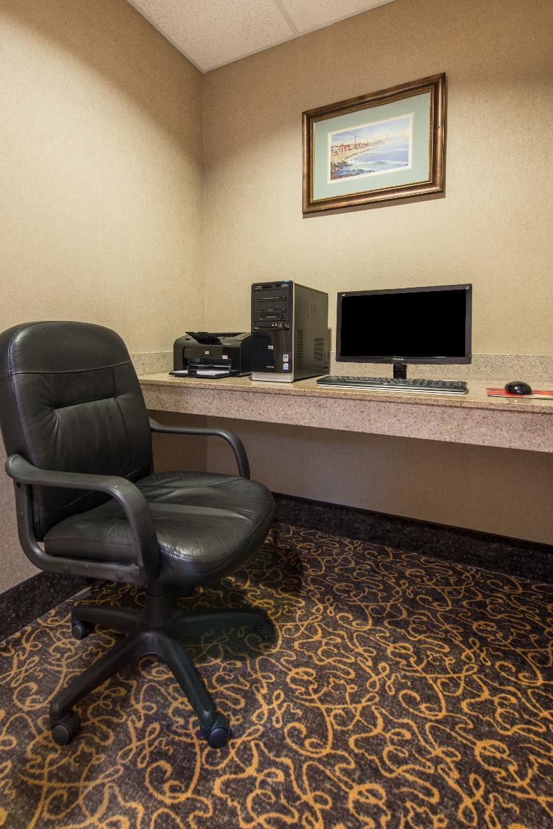 Holiday Inn Express & Suites Tilton By Ihg Екстер'єр фото